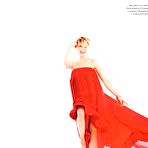 Third pic of Renee Zellweger sexy posing scans from mags