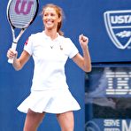 Second pic of Shannon Elizabeth