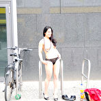 First pic of Nude-in-Public
