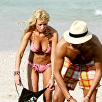 Fourth pic of Tara Reid