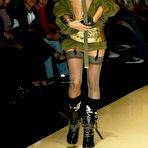 First pic of Taryn Manning