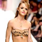 Second pic of Taryn Manning