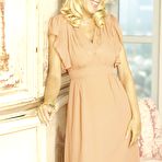 Third pic of Tori Spelling
