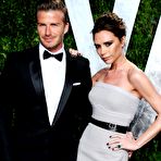 First pic of Victoria Beckham posing at 2012 Vanity Fair Oscar party