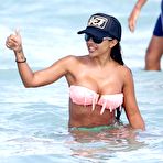 Second pic of Vida Guerra sexy in bikini on the beach