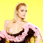Fourth pic of SABRINA D  BY VORONIN - DILKANIA - ORIG. PHOTOS AT 5600 PIXELS - &copy; 2006 MET-ART.COM