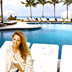 Third pic of Sheryl Crow Nude Posing Photos