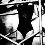 Fourth pic of Rosie Huntington-Whiteley titslip shots