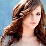 First pic of Kiera Winters rubbing down her perfect pussy