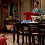 Second pic of Valentina Novakovic legs and cleavage vidcaps