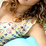 Fourth pic of Shakira