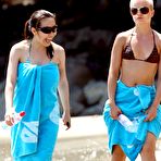 Fourth pic of Mena Suvari