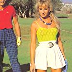 Fourth pic of Rodox retro lady wanst it deep!