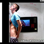Third pic of Ungloryhole