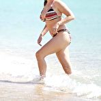 Fourth pic of Kelly Brook sexy in bikini in Greece