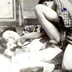 Third pic of Vintage Queens