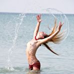 Second pic of Water splashing session