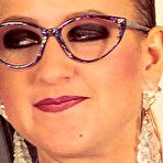 First pic of Rodox two eighties lesbians getting dirty