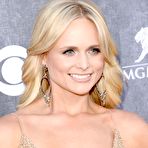 Fourth pic of Miranda Lambert sexy cleavage at Country Music Awards