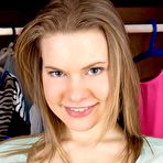 First pic of Juliet Shows Pretty Pussy