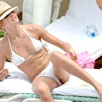 First pic of Cameron Diaz absolutely naked at TheFreeCelebrityMovieArchive.com!