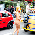 Third pic of Nude in Public - Public Nudity - Naked In Public - Outdoor - Exhibtionism - Flashing - NIP-Activity.com