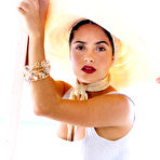 First pic of salma hayek hq pictures posing in a white dress @ 12pix