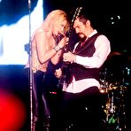 Fourth pic of Shakira sexy performs live in Sao Paulo