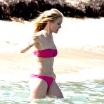 Fourth pic of Cameron Diaz fully naked at Largest Celebrities Archive!