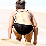 Third pic of Kaley Cuoco nude photos and videos at Banned sex tapes