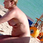 Fourth pic of Outdoor Mature - Hot Daily Updates!