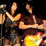 Second pic of Nicole Scherzinger sexy performs in stockings in Bare Pool Lounge