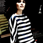 Second pic of Zooey Deschanel sexy and no bra photos