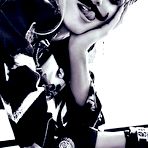 Third pic of Heidi Klum