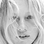 Second pic of Zippora Seven small tits and shaved pussy photoset