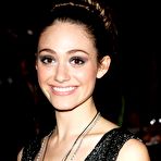 Third pic of Emmy Rossum posing for paparazzi shows her legs