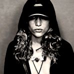 Third pic of Piper Perabo sexy posing scans from mags
