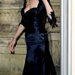 Fourth pic of Uma Thurman