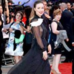 First pic of Olivia Wilde sexy at Cowboys and Aliens UK Premiere