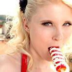 Third pic of Scoreland.com - Casey Deluxe - Rooftop Rack Show