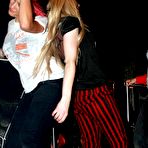 First pic of Avril Lavigne