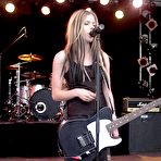 Third pic of Avril Lavigne