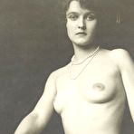 Third pic of Vintage sex action in a hot retro vintage porn movie 
