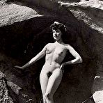 Second pic of Vintage Cuties - Free Gallery