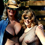 Fourth pic of Outdoor Mature - Hot Daily Updates!