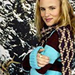 Third pic of Juliette Lewis non nude posing photosets