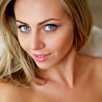 Third pic of Perky Blonde Spreading