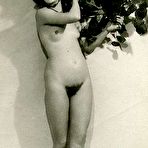 Fourth pic of Vintage lady