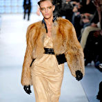 Second pic of Anja Rubik sexy catwalk shots