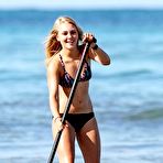 First pic of AnnaSophia Robb paddleboarding in bikini on Hawaii